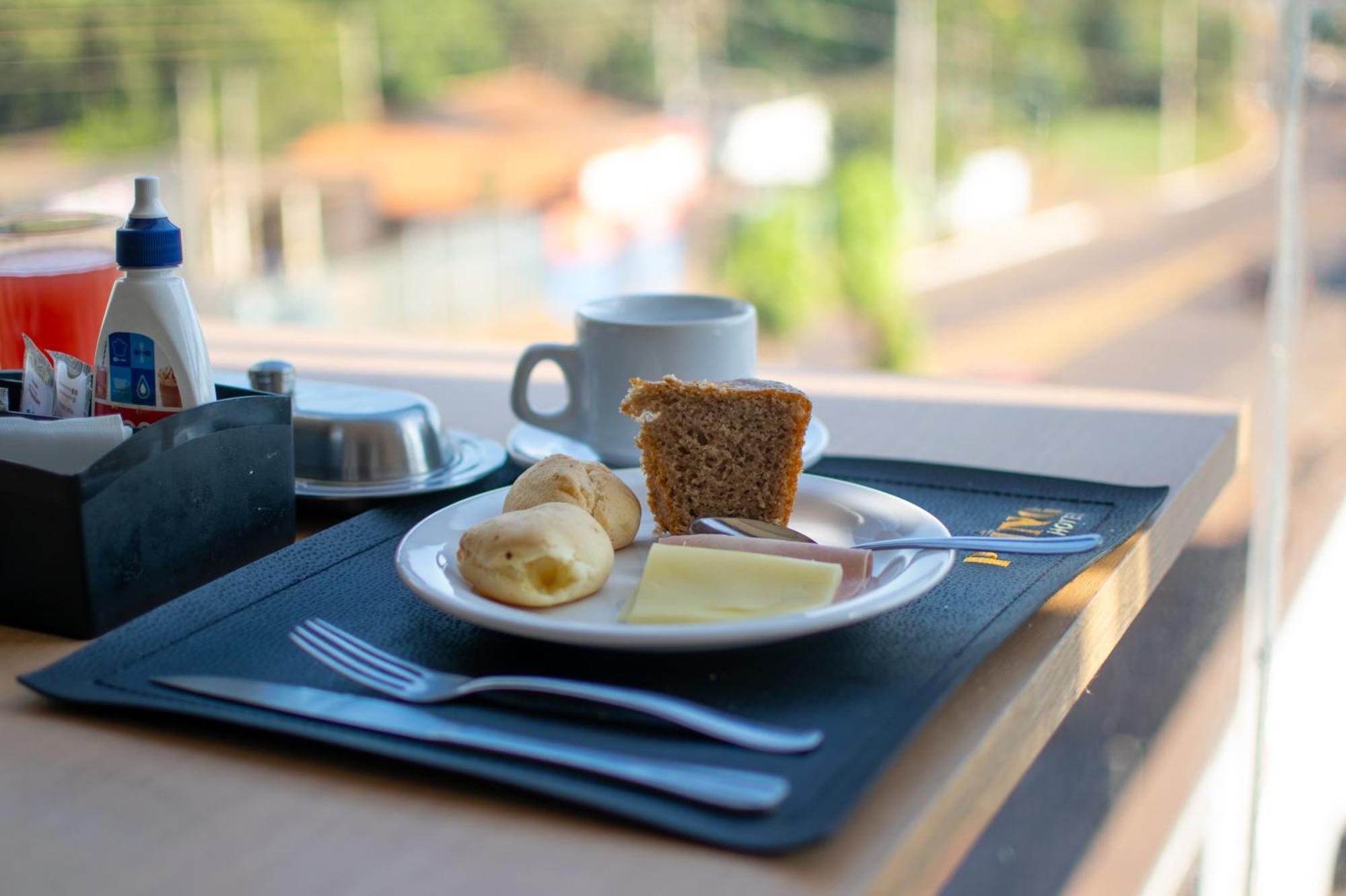 Pling Hotel Жатаи Экстерьер фото